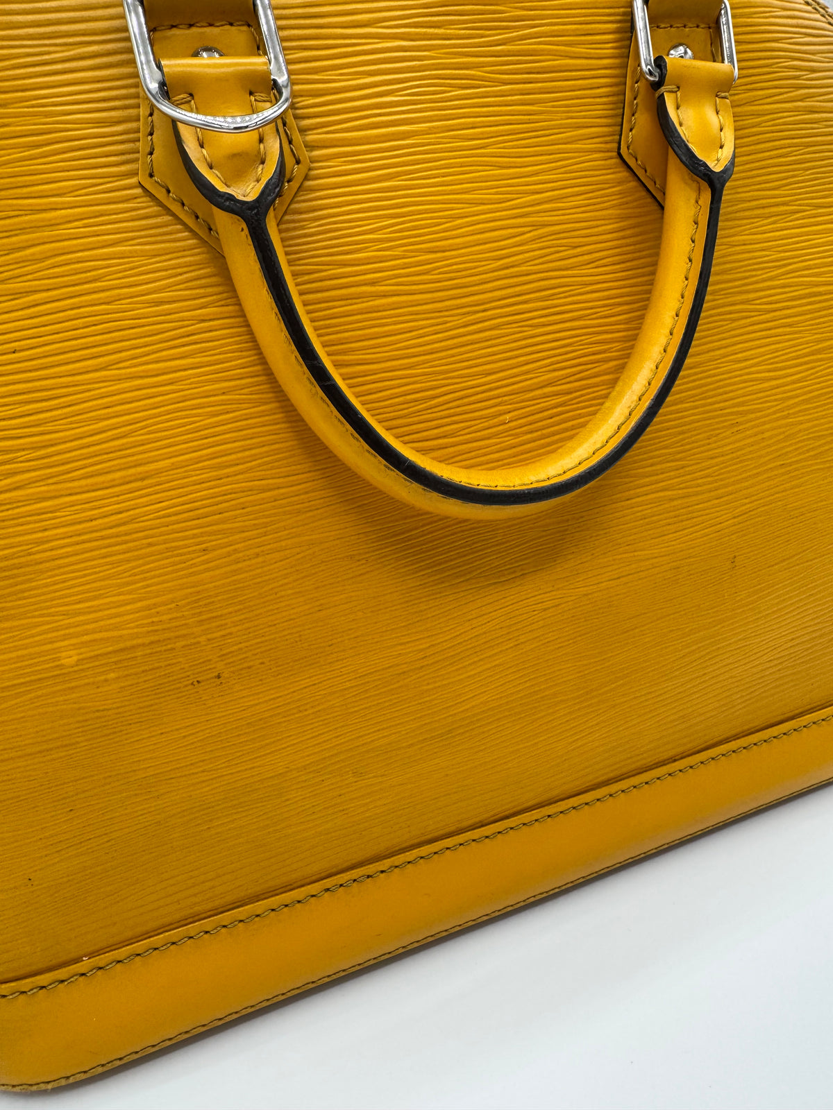 Louis Vuitton Alma PM Epi