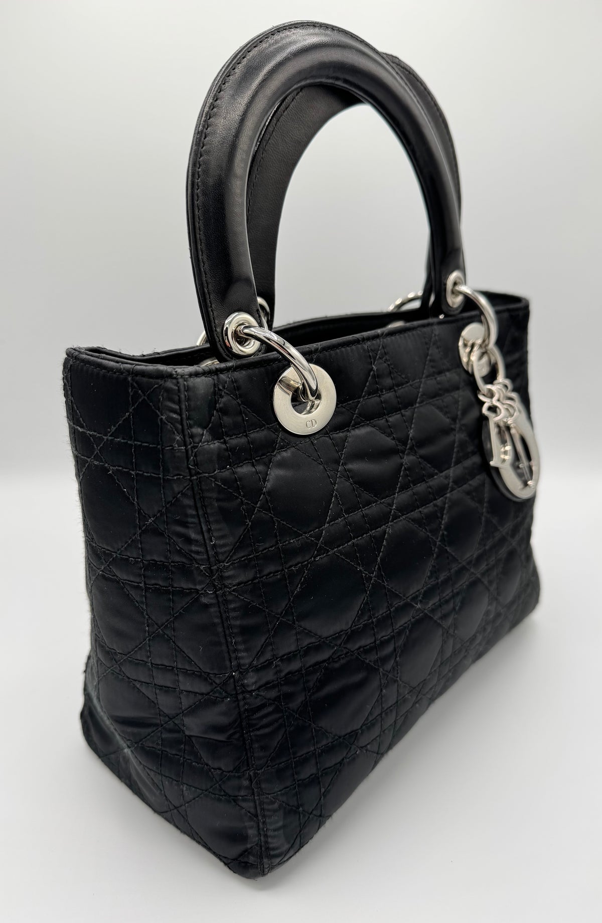 Dior Lady Dior Cannage Medium